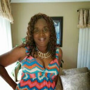 Meet your Posher, Louvenia